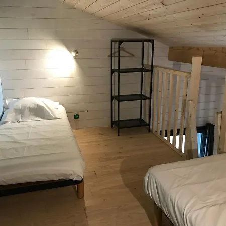 ホステル Nature Surf Camp