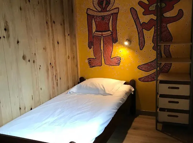 호스텔 Nature Surf Camp