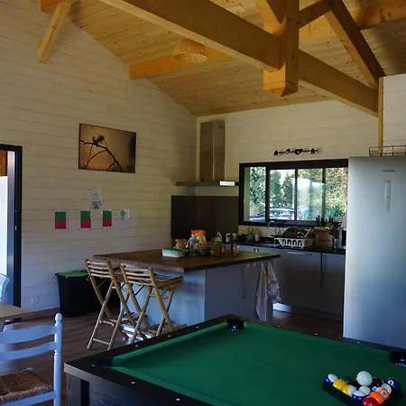 Nature Surf Camp Hostel *