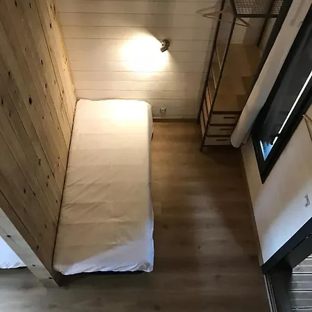 Nature Surf Camp Hostel *