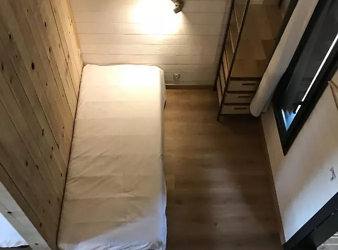 Nature Surf Camp Hostel *